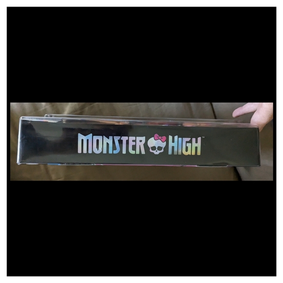 Monster High G3 TORALEI STRIPE Doll with Pet Sweet Fangs & Accessories 2022 New - Picture 10 of 13